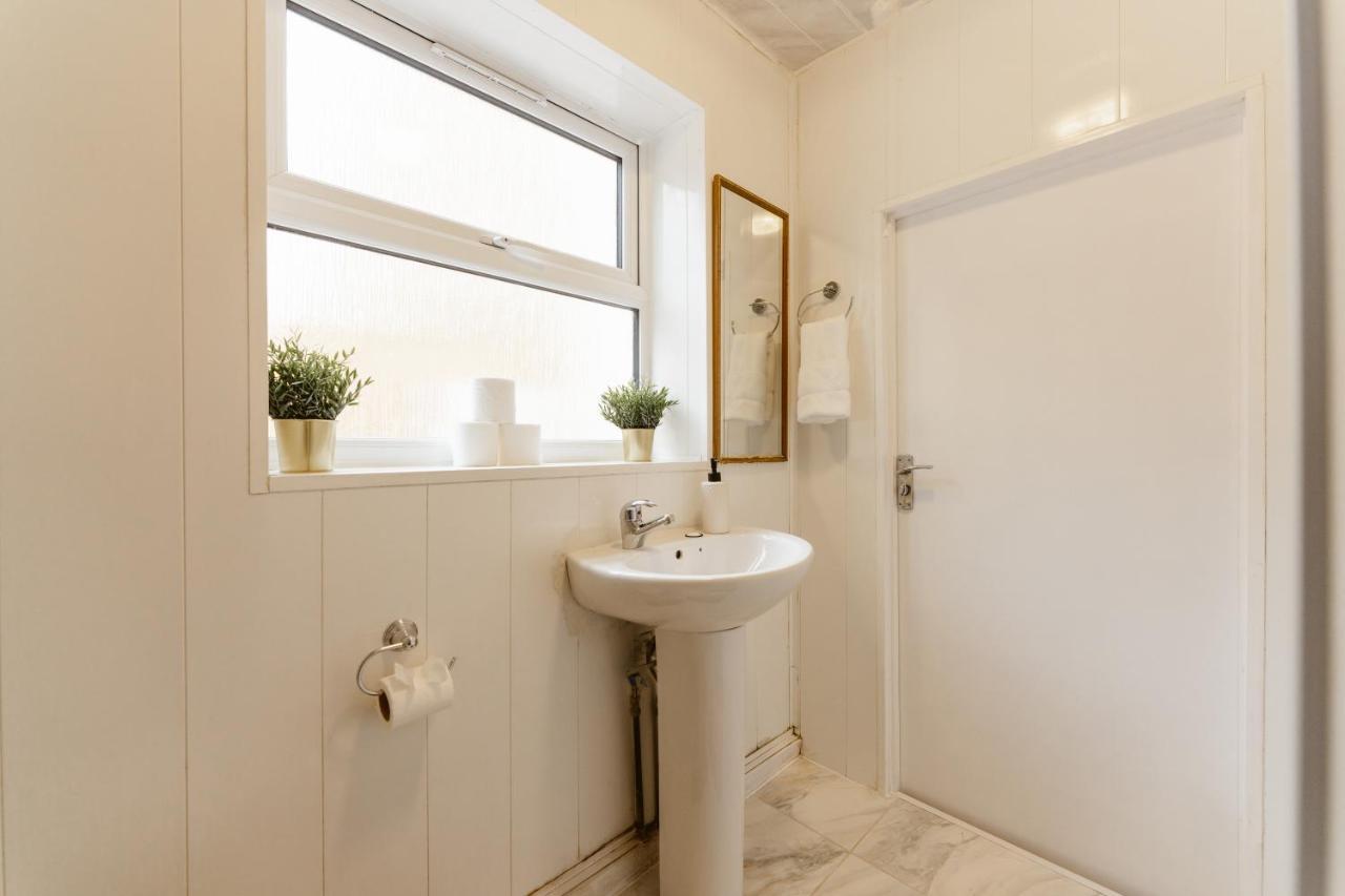 Great Rooms In Plaistow ロンドン エクステリア 写真