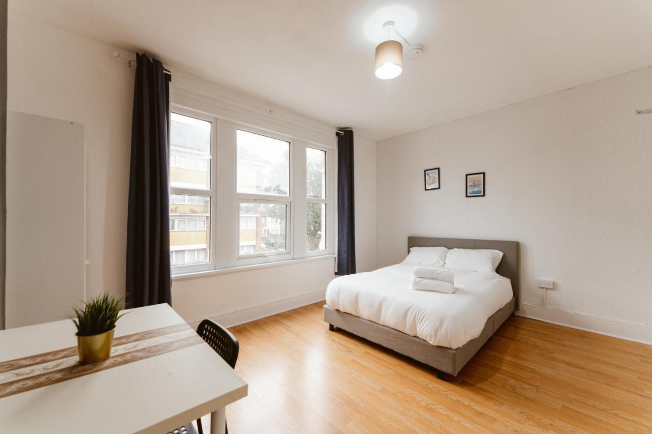 Great Rooms In Plaistow ロンドン エクステリア 写真