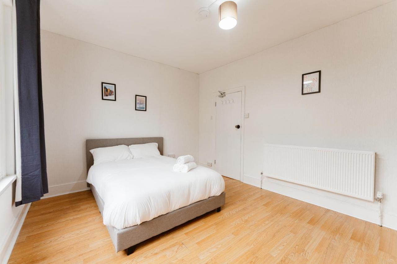 Great Rooms In Plaistow ロンドン エクステリア 写真