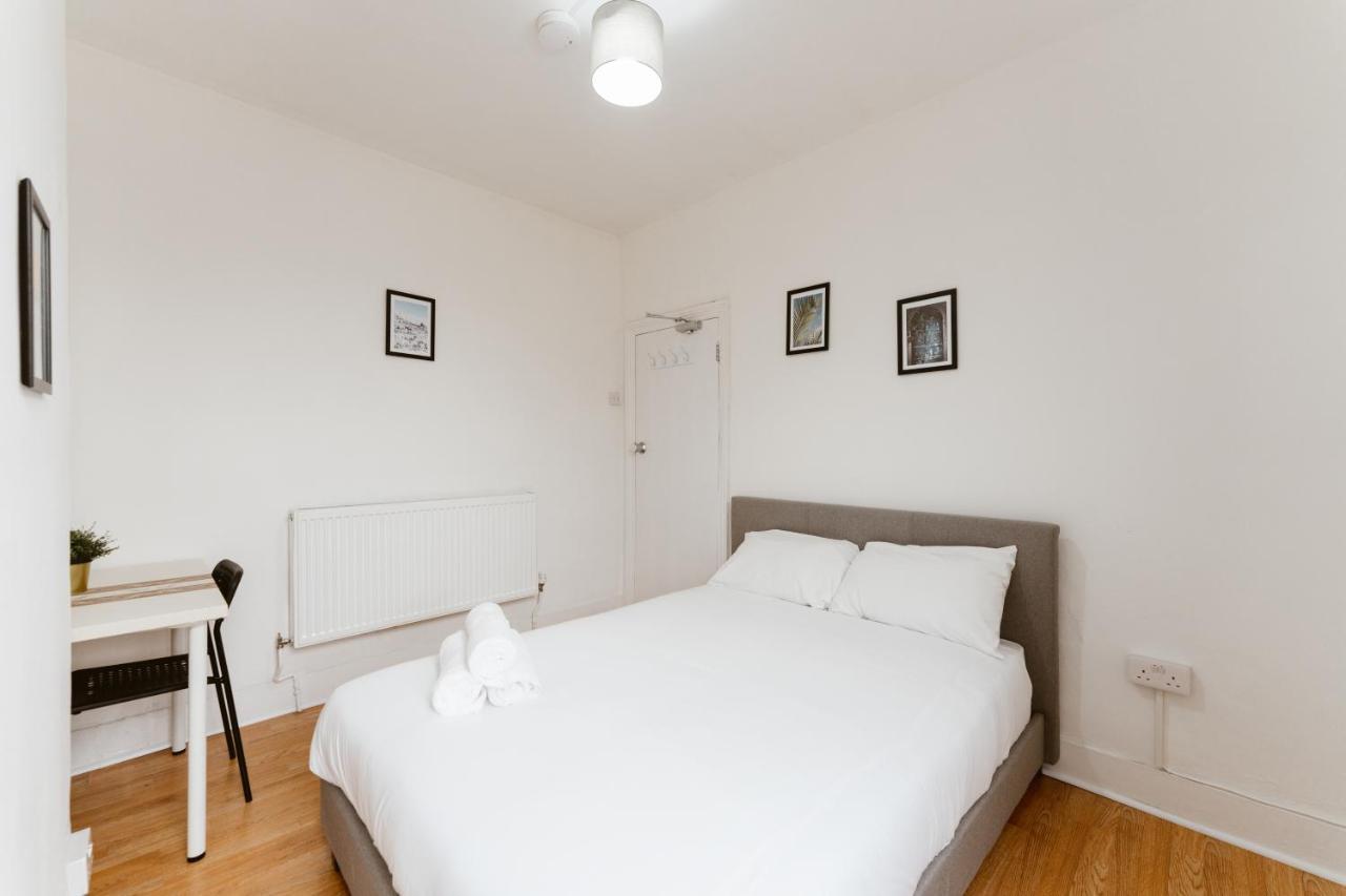 Great Rooms In Plaistow ロンドン エクステリア 写真