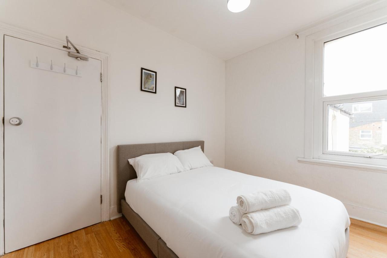 Great Rooms In Plaistow ロンドン エクステリア 写真